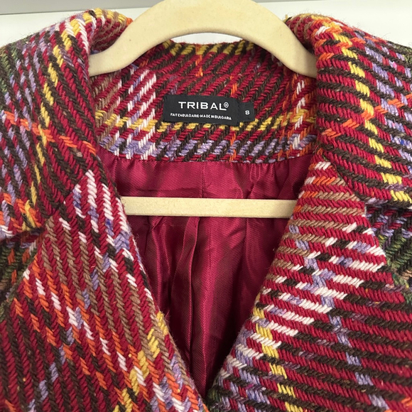 Tribal Plaid Women’s Wool Blend Single Breasted Coat Red/Green Bulgaria Made- 8 - Picture 6 of 10